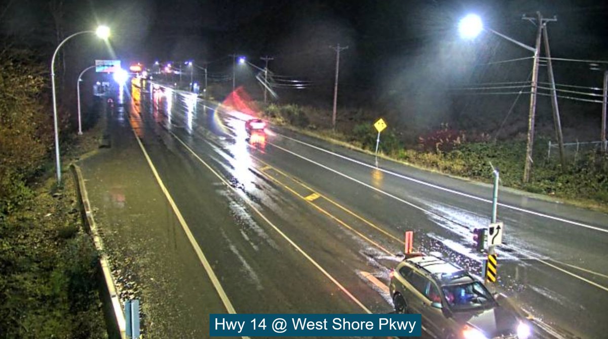 DriveBC's tweet image. 👋Good morning, BC and happy Monday!
#Windy for #HoweSound and the #NorthCoast. Be sure to use the four-way stop procedure at any uncontrolled intersections.
Always drive safely, friends!
Here’s a look around at 5:55am.
DriveBC.ca
#BCHwy3 #BCHwy14 #BCHwy91 #BCHwy99
