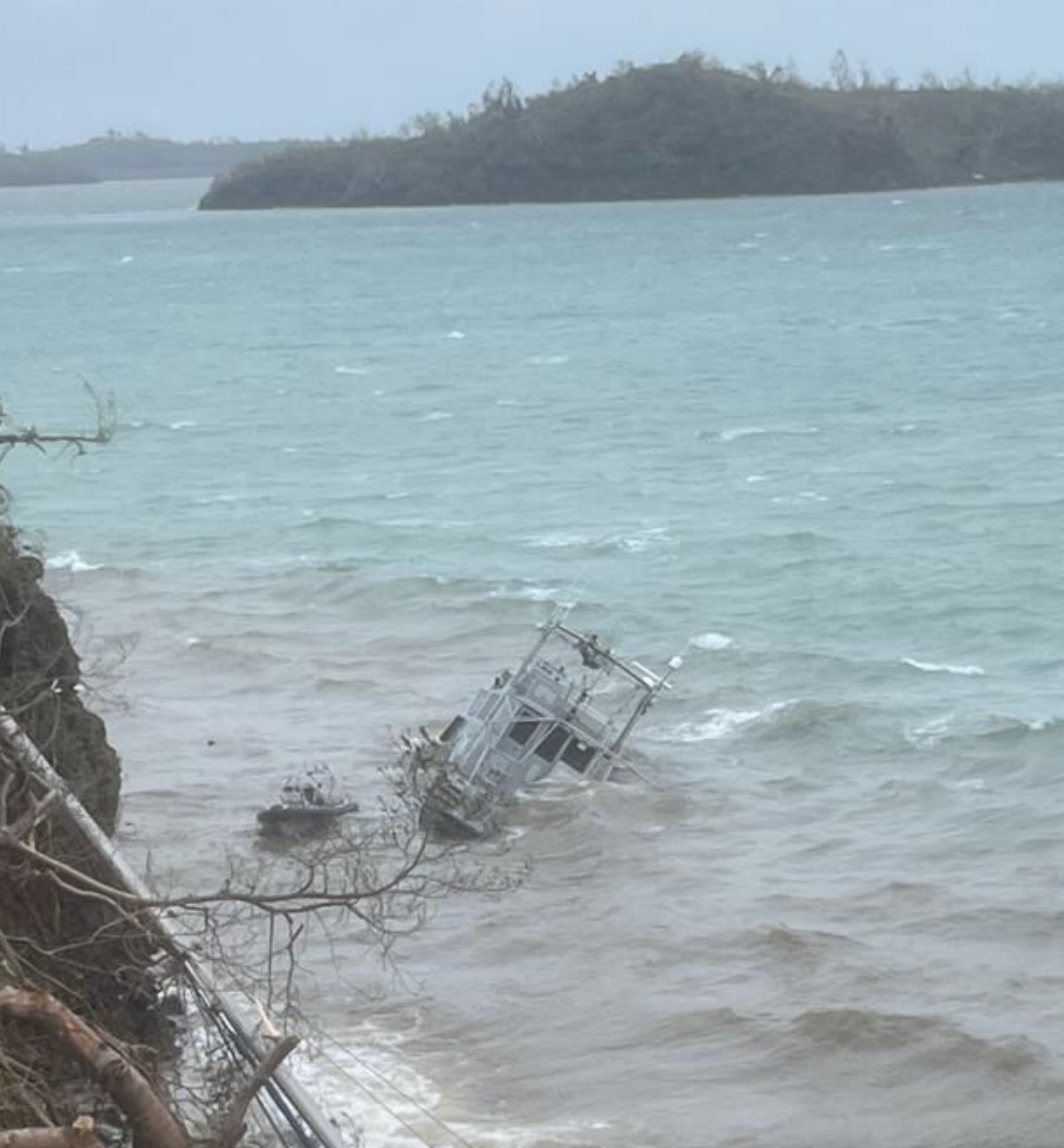 Ge7Ipv1XcAAqG5i?format=jpg&name=4096x409