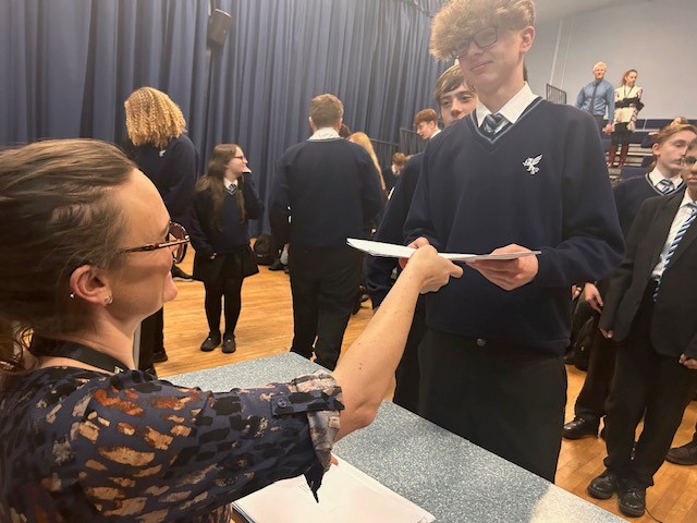 BournvilleSch's tweet image. A very successful mock results afternoon for Y11 last Friday, as Mr Beaufoy replicated what it will be like for them in the summer. Students reflected on their successes and on what they now need to do leading up to their actual GCSEs exams in the summer. #GCSEs #dedication