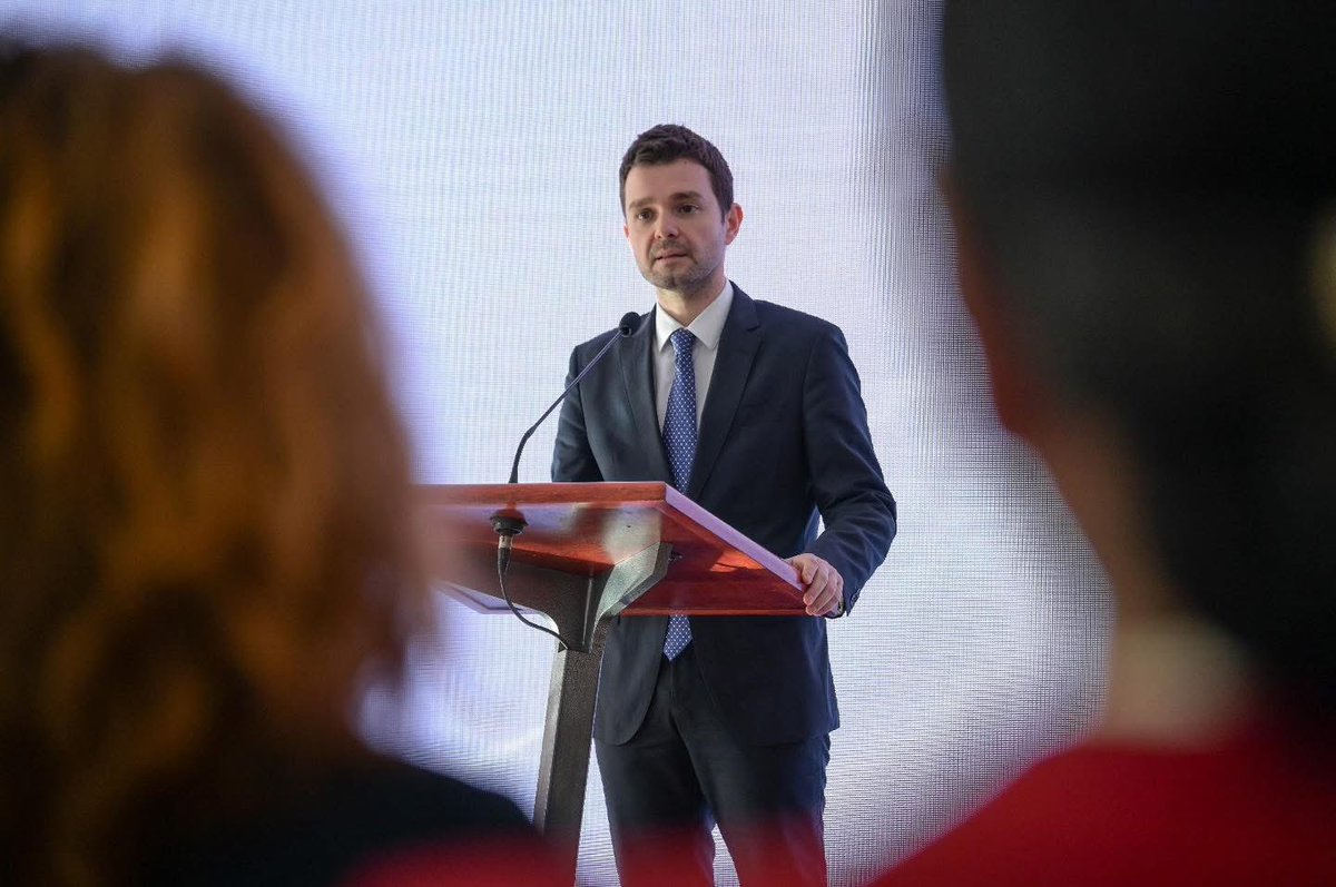 Timco Mucunski tweet media