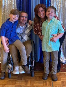 stevewright64's tweet image. The @nysci Human Plus exhibit on disability and adaptive technology accommodated Matthew Castelluccio of @UnitedSpinal  
There are also prosthetic exhibits, and visitors can design their own wheelchairs.
…antravelandaccessibility.blogspot.com/2024/12/united…
#DisabilityTwitter #DisabilityInclusion #Design4All