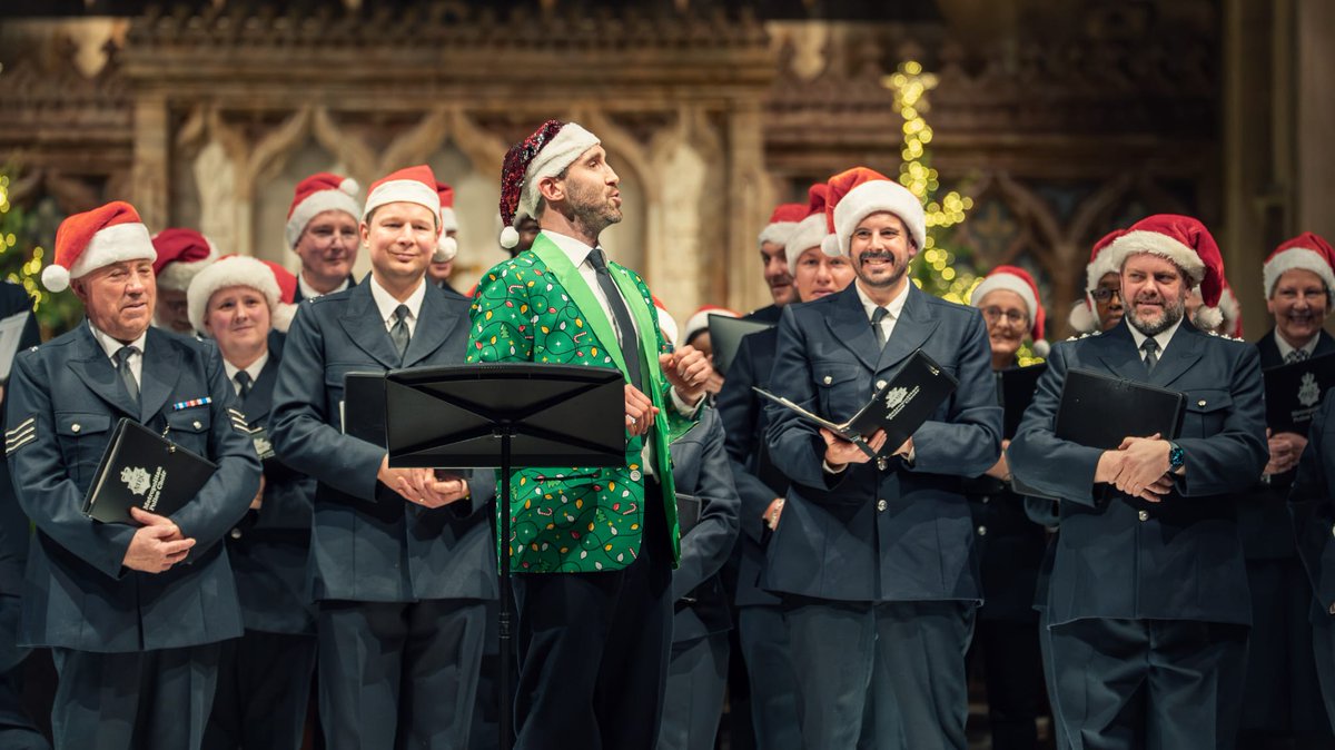 Metropolitan Police Choir tweet media