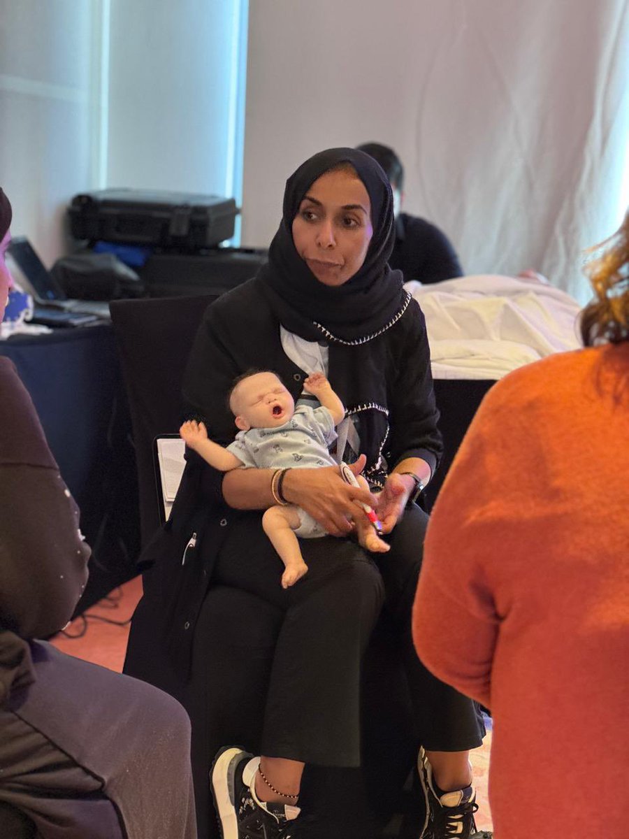 NisreenMaghraby's tweet photo. EM Sim: Pediatric Trauma Workshop 
@UAE_ESEM 
(5 cases &amp; 2 fundamental skills to practice) 

A blend of educational strategies 

Reflection time at the end to share learning points (our exit 🎟️) 

Delivered by a team of @mcgill_emerg / Trauma Alumni

#Simulation 
#Trauma 
#MedEd https://t.co/9c8iiEoEZo