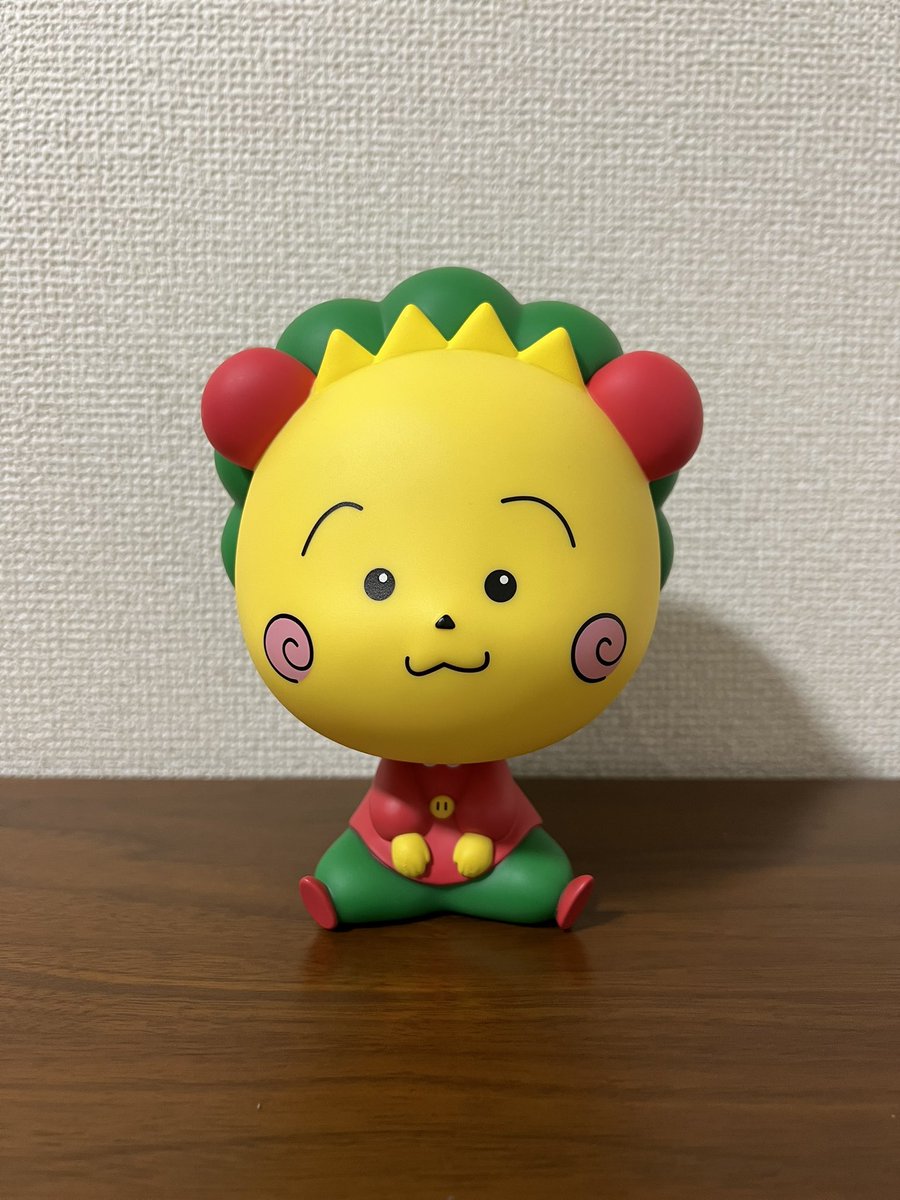 こ…こじこじーーーーーーーー！！！！！！

昨日友人の誕生祝いでゲーセン行へ。
ファイナルファイトやらタイムクライシスやらのチルいゲームを楽しんだ後出会ってしまった…

さっき開けたけど超可愛くてやばい…