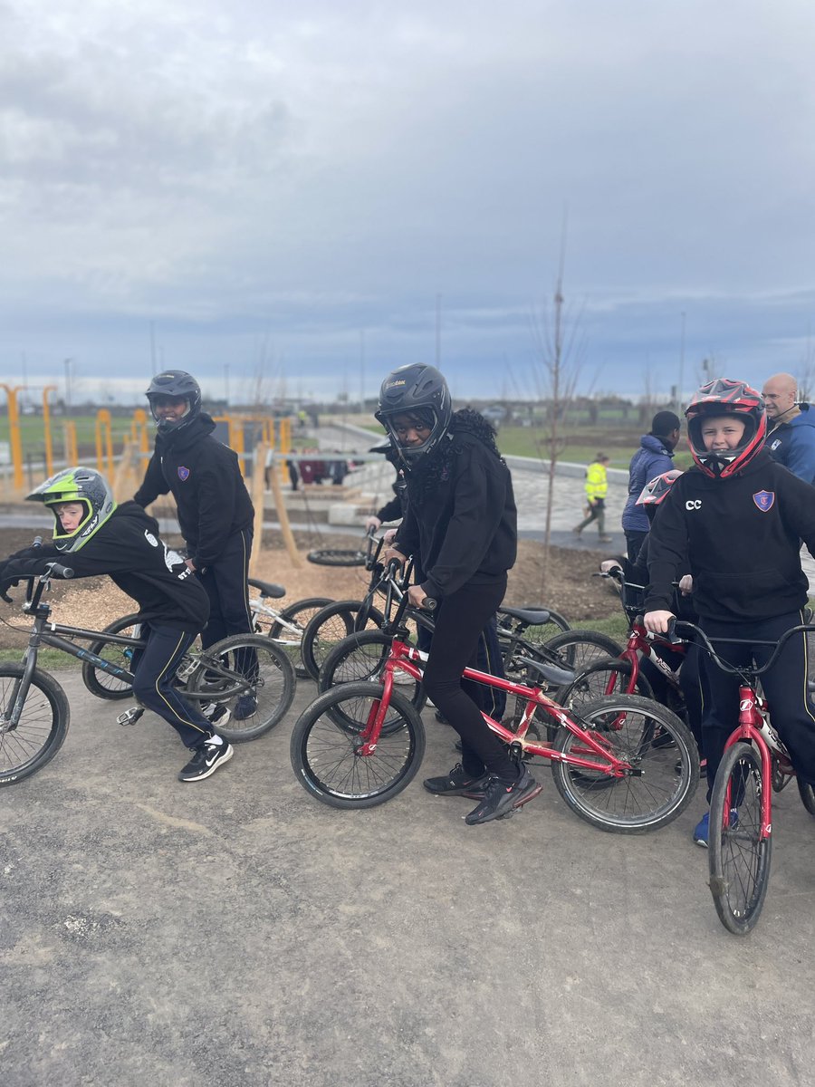 St. Thomas' Senior National School tweet media