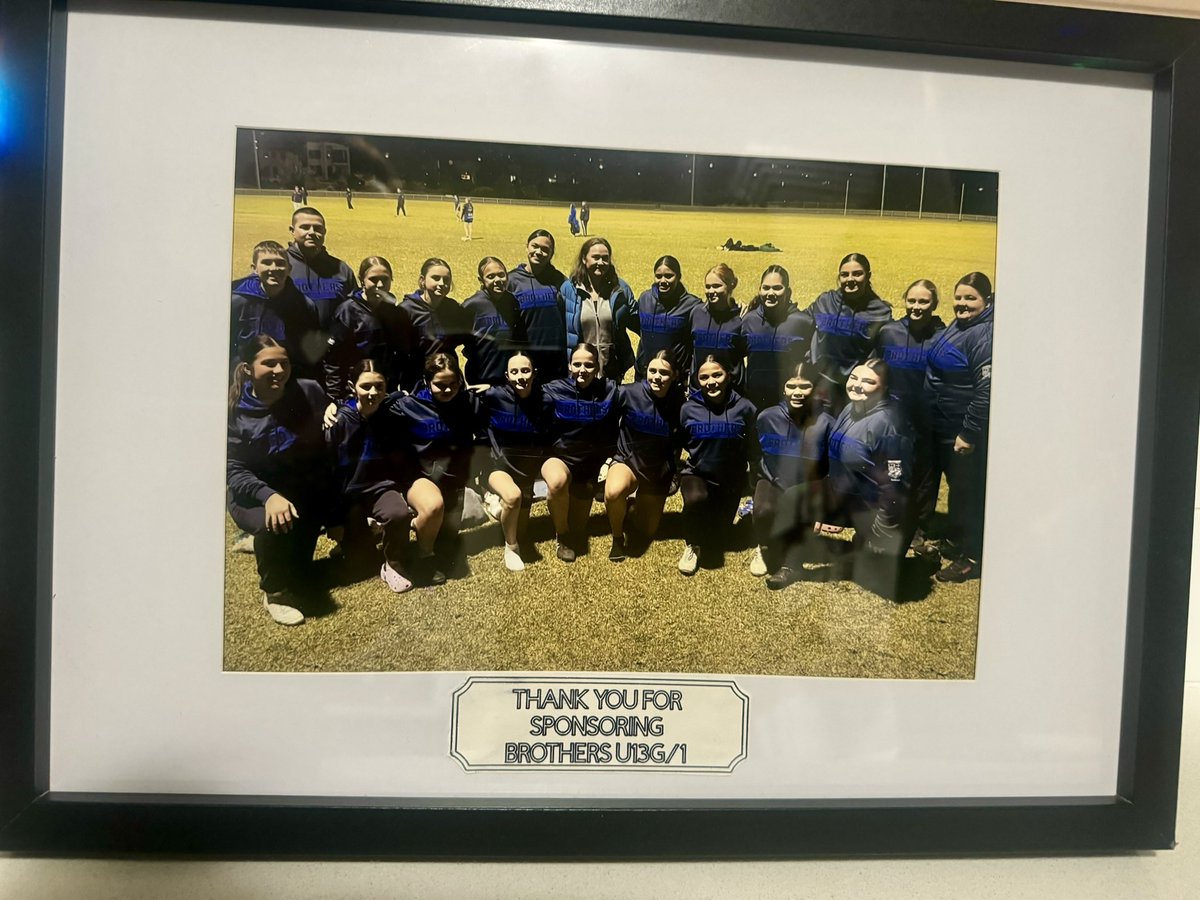 MindMyMarketing's tweet photo. A lovely gift for sponsoring Brothers Penrith Junior Rugby League Club u13 girls team this year. Thank you. I love it! 🏉💙 https://t.co/YwF0mP609J
