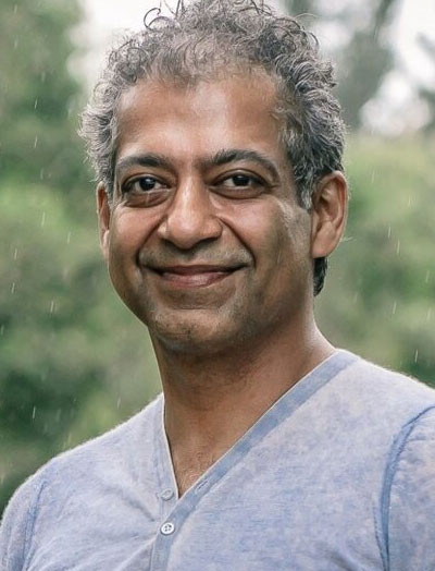 He single-handedly transformed my entire life with his sheer wisdom:

Naval Ravikant.

The early Investor in Uber, Notion &amp; Twitter famously said: “EVERYBODY can be RICH.”

9 BOMBS of Wisdom (in under 4 minutes), which will save you 19 years of work: 🧵 👇