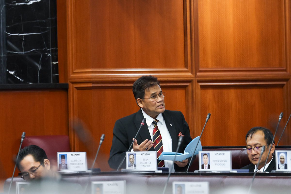fahmi_fadzil's tweet photo. Alhamdulillah, Rang Undang-undang (RUU) Akta Komunikasi dan Multimedia Malaysia (Pindaan) 2024 diluluskan oleh Dewan Negara hari ini.

Kerajaan MADANI akan terus memastikan ekosistem rangkaian internet lebih selamat untuk semua pengguna, terutamanya kanak-kanak dan keluarga. https://t.co/XfMvSneEcv