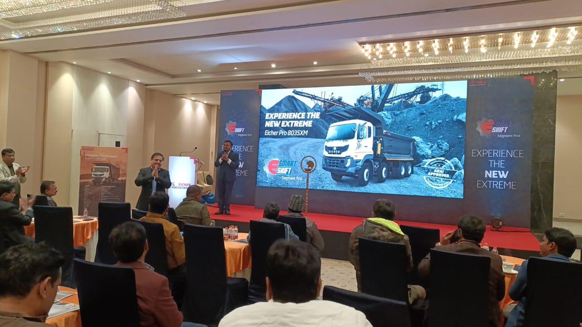 ETBIndia's tweet photo. Catch the glimpses of the Eicher Pro 8035XM AMT, featuring E-Smart Shift, launched in Durgapur, West Bengal on December 13, 2024.
Know More: https://t.co/Ctx6hajlBV
#EicherBSVI #EUTECH6 #HCVTrucks #HighPower #MaximumUptime #MyEicher #HeavyTrucks #Eicher https://t.co/0rLDx2hONS
