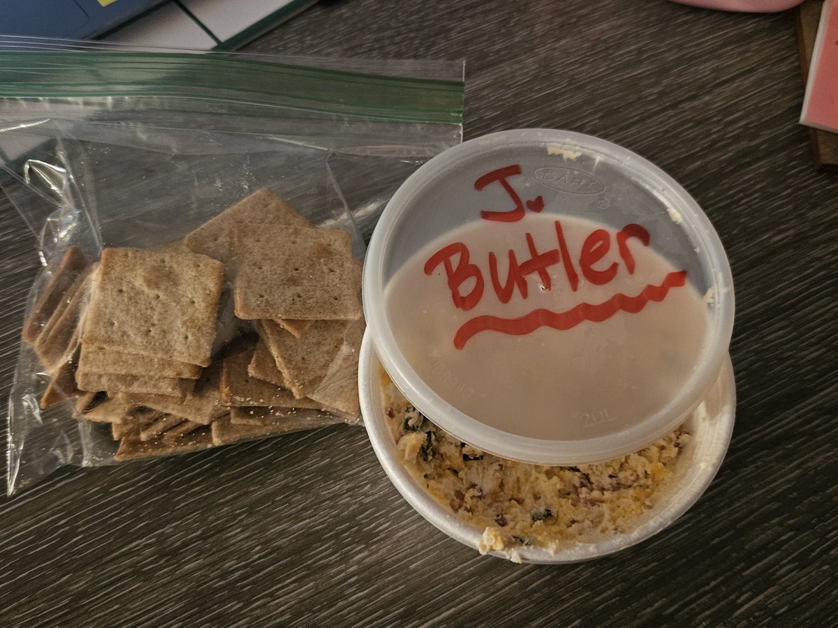 Jennifer Butler (@mrsjrbutler) on Twitter photo When you make it to the lounge and all the dip is gone...what does the best principal ever <a href="/TESHilcher/">Liz Hilcher</a> do? She makes you some over the weekend. She definitely leads the charge for a great family culture <a href="/TimberlineNews/">Timberline Elementary School</a>. Thank you for making me smile! When you make it to the lounge and all the dip is gone...what does the best principal ever <a href="/TESHilcher/">Liz Hilcher</a> do? She makes you some over the weekend. She definitely leads the charge for a great family culture <a href="/TimberlineNews/">Timberline Elementary School</a>. Thank you for making me smile!