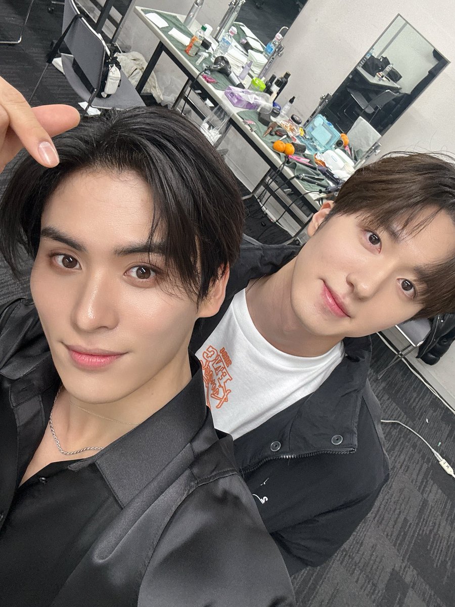 ForrealGoodguy's tweet photo. YooTaeyang always know how to make me happy 😭😭 my sweetest baby with Chani bubu ❤️❤️ https://t.co/rCUgKjyst9