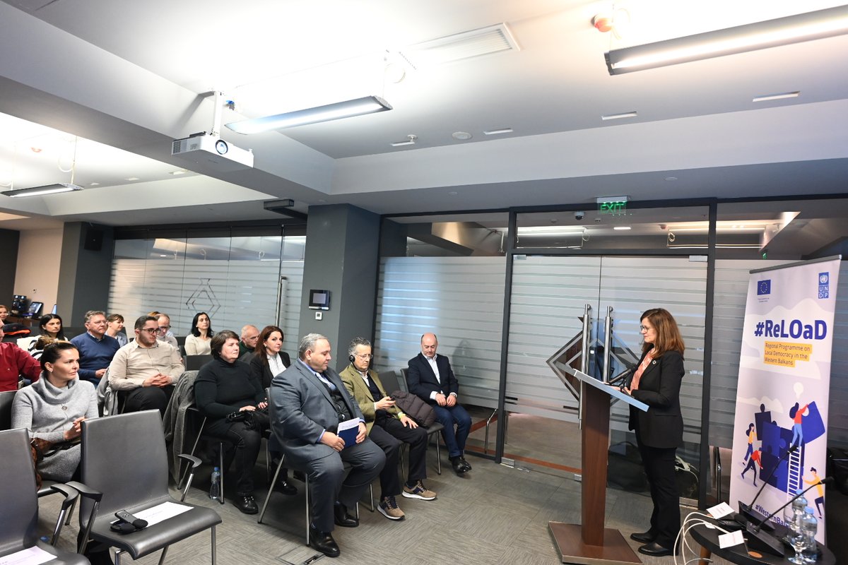 UNDPMK's tweet photo. Final event of the #ReLOaD2 programme supported by #EU.
Sharing results of:
➡️60+ #CSO projects
➡️across 8 partner municipalities
➡️with 15,000+ participants
@UNDPMK looks forward to starting the new phase & support local communities!
#UNDPEUpartnership https://t.co/S6f3bVxcCt