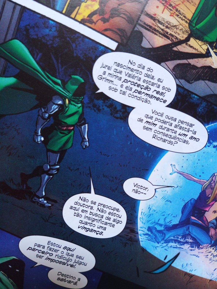 📢 Abrindo um possível novo caminho na Muralha, vamos falar de um baita gibi da Marvel? 

Quarteto Fantástico do Ryan North, aquele gibi gostoso de se ler e reler!

Segue o fio! 🧶