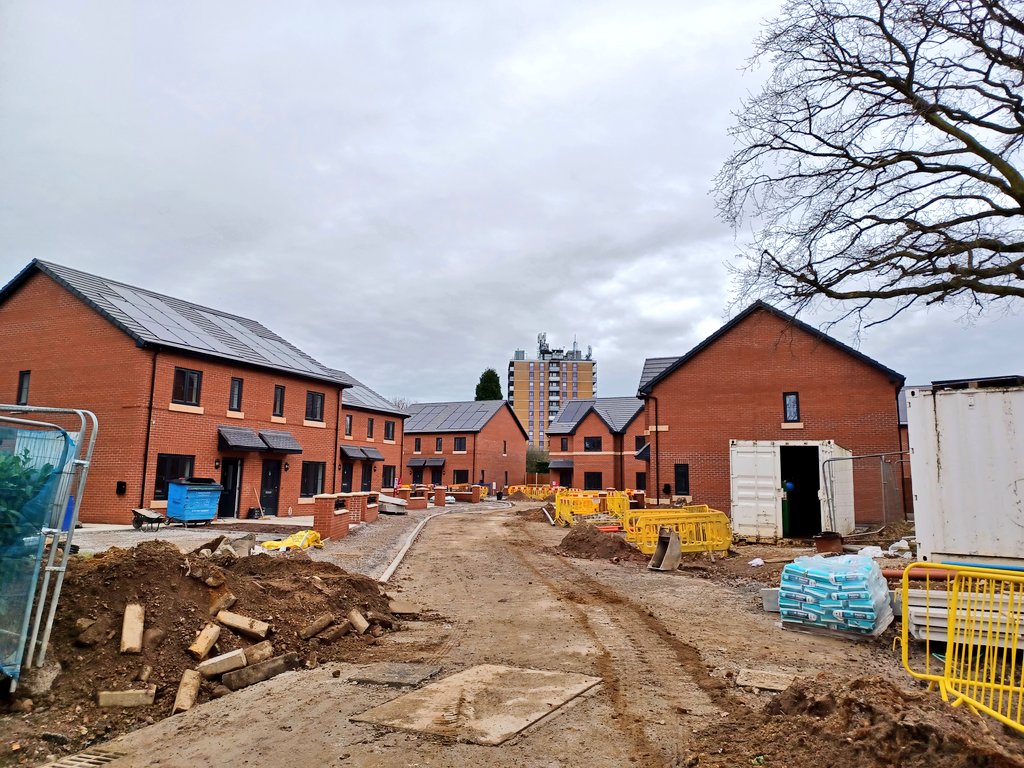 Gavin White tweet media