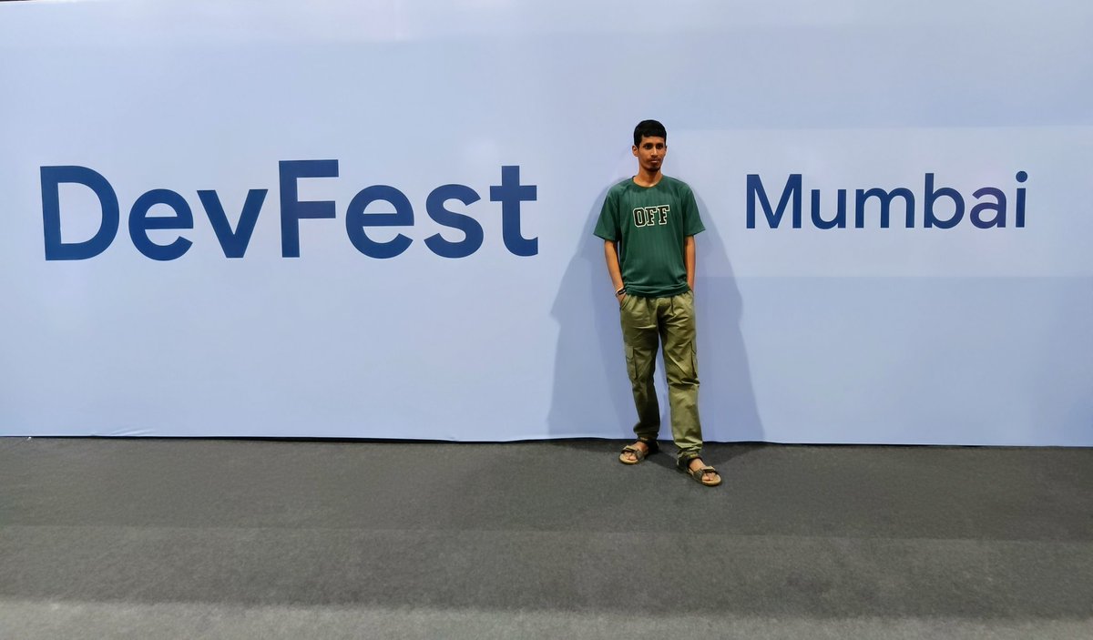 ManishSoni2002's tweet image. In a world of classes and endless threads,
I find new imports for knowledge that spreads.
No NullPointerException here today,
Just learning, coding, the DevFest way!
@gdgmad
#DevFestMumbai #CodeAndConnect