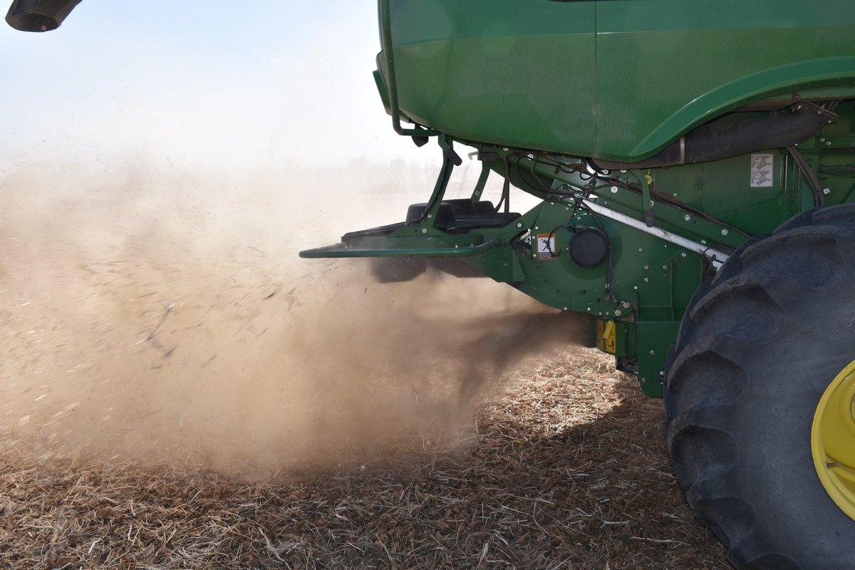 The long overdue paper from <a href="/AlexisMeadows22/">Alexis Meadows</a> MS research on harvest weed seed control is finally out.  Thank you @IowaWeeds and Mary <a href="/isuagronomy/">Iowa State Agronomy</a> for reviewing student's great work. <a href="/mjanders1/">Meaghan Anderson</a> <a href="/IAStateWeedSci/">Wesley Everman</a> 
Open access: doi.org/10.1017/wsc.20…