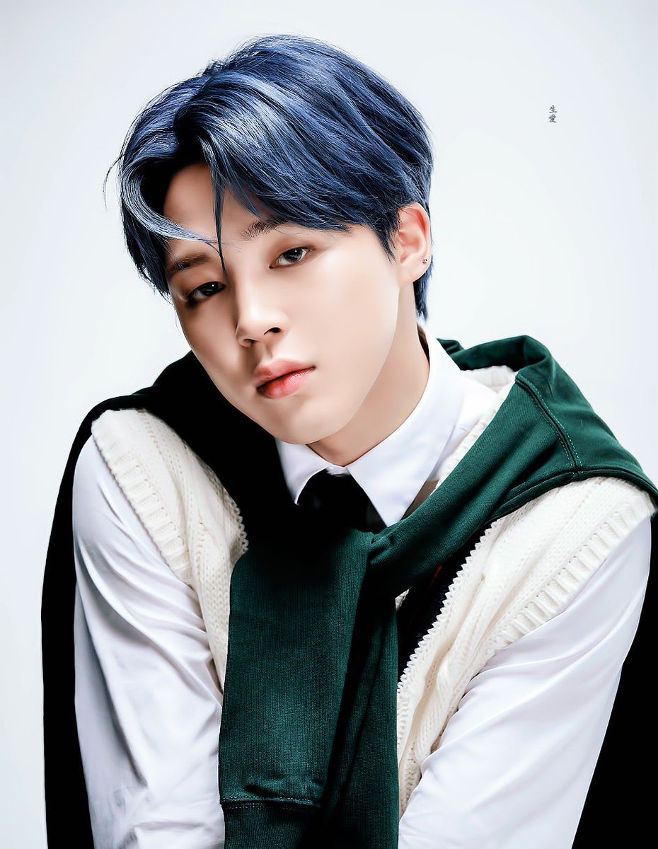 jjinluvver's tweet photo. 그니까 이게
김남준이 보는 박지민                  김석진이 보는 박지민
이라는 거잖아 https://t.co/uoj1GiwFQ1