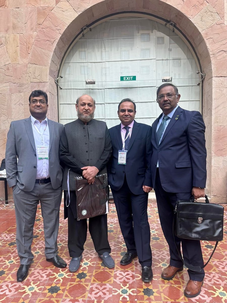Zeeshan Aslam (@mzaslam77) on Twitter photo As always, a very enjoyable annual Urology meeting, Pakistan. Great to meet old friends and colleagues and make new ones. Delighted to see the enthusiasm amongst the new generation. Many thanks to UK colleagues for their dedication and time <a href="/AnandUro/">Ananda Kumar Dhanasekaran</a> As always, a very enjoyable annual Urology meeting, Pakistan. Great to meet old friends and colleagues and make new ones. Delighted to see the enthusiasm amongst the new generation. Many thanks to UK colleagues for their dedication and time <a href="/AnandUro/">Ananda Kumar Dhanasekaran</a>