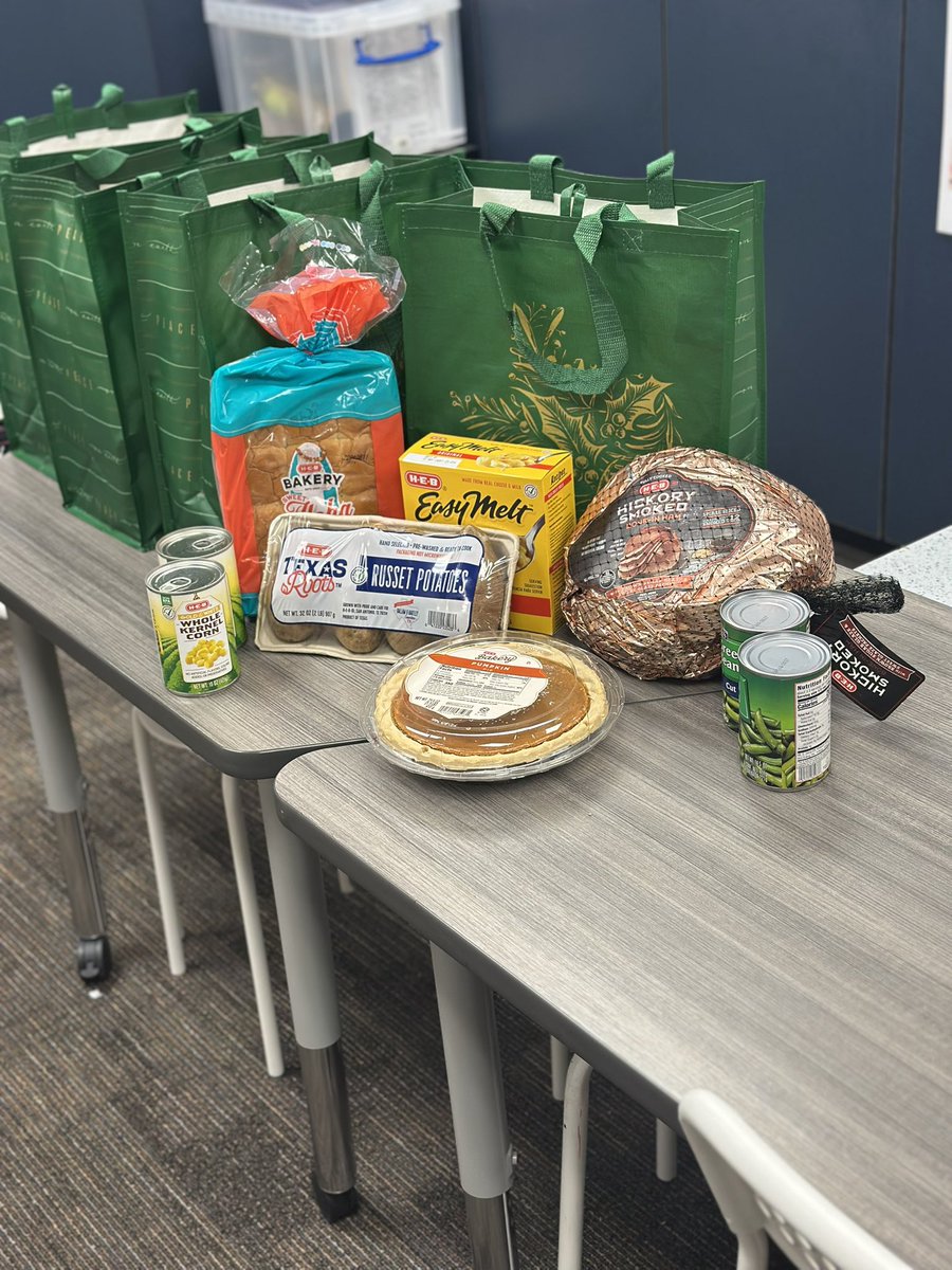Thank you <a href="/HEB/">H-E-B</a> for the generous donation for lunch and custodial staff! They 
LO❤️VED it all!!