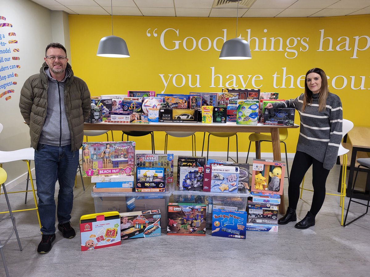 Today, we are delighted to share that Neil Radford, Partnerships and Engagement Officer from Tameside Council Children’s Services, collected over 100 gifts for cared-for children across Tameside, ensuring that these young people will have something special this Christmas.