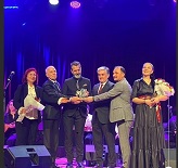 drgoktanay's tweet photo. #31İstanbulTürkMüziğiFestivali'nde 24 Aralık 2024 Salı, saat 19.30'da İBB Cem Karaca Kültür Merkezi'ndeyiz. 
" @bakirkoygsl Türk Halk Müziği  Topluluğu" konseri sonrası, Sn. Mustafa Arı sizlere seslenecek. Bekliyoruz...
@gulruyk @trtmuzik @hlymsr #mustafaari @ibb_kultur https://t.co/F3EARruK8D