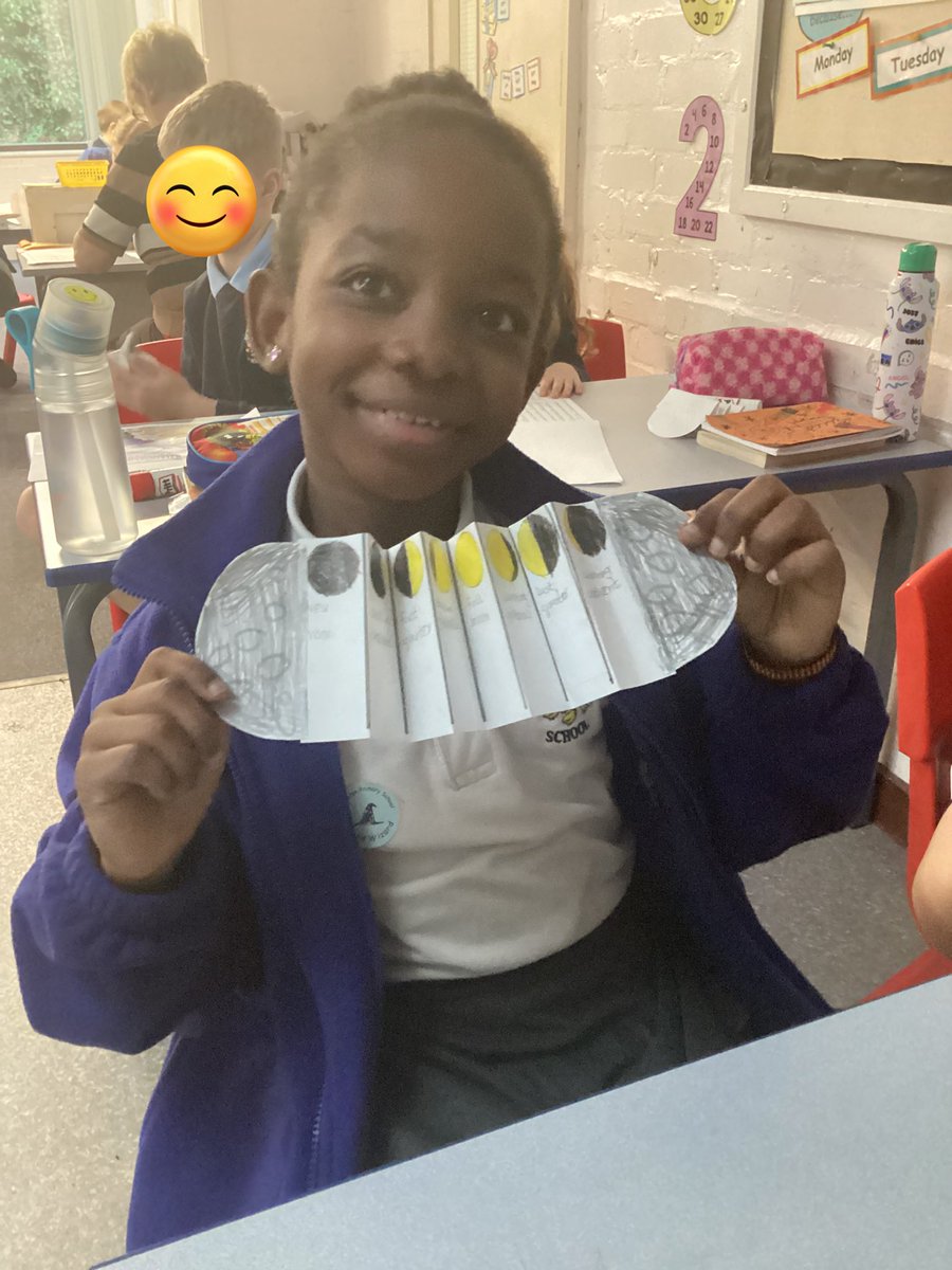 wiggiprimary's tweet photo. We have loved learning about the phases of the moon today ๐๐๐๐๐๐๐๐๐ #KS2Science #Space #WiggiScience https://t.co/krrZmxwNUJ