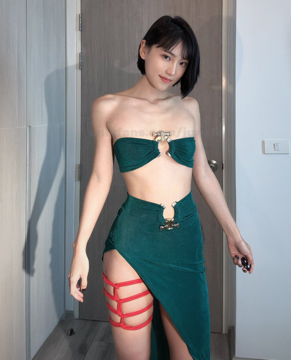 福利姬SpicyGum✨分享的黄推图片1 - 网红私拍内容