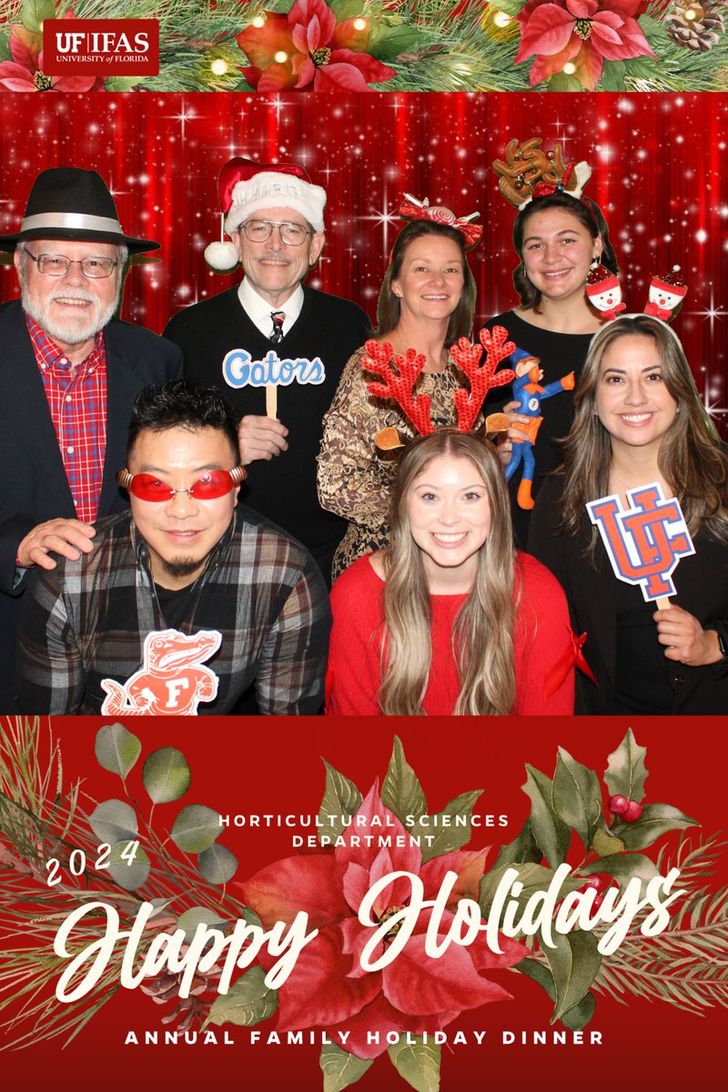 Happy Holidays🎄 from the Postharvest Lab!