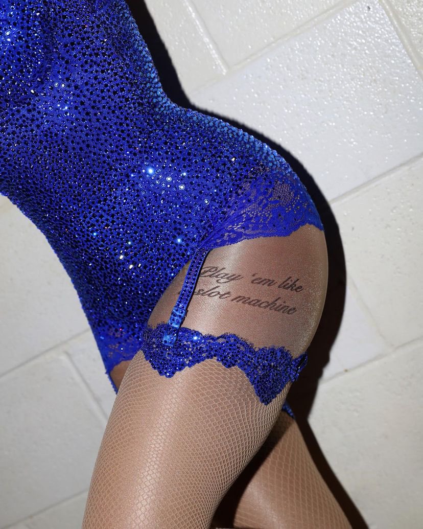 (c)

          feeling a little...