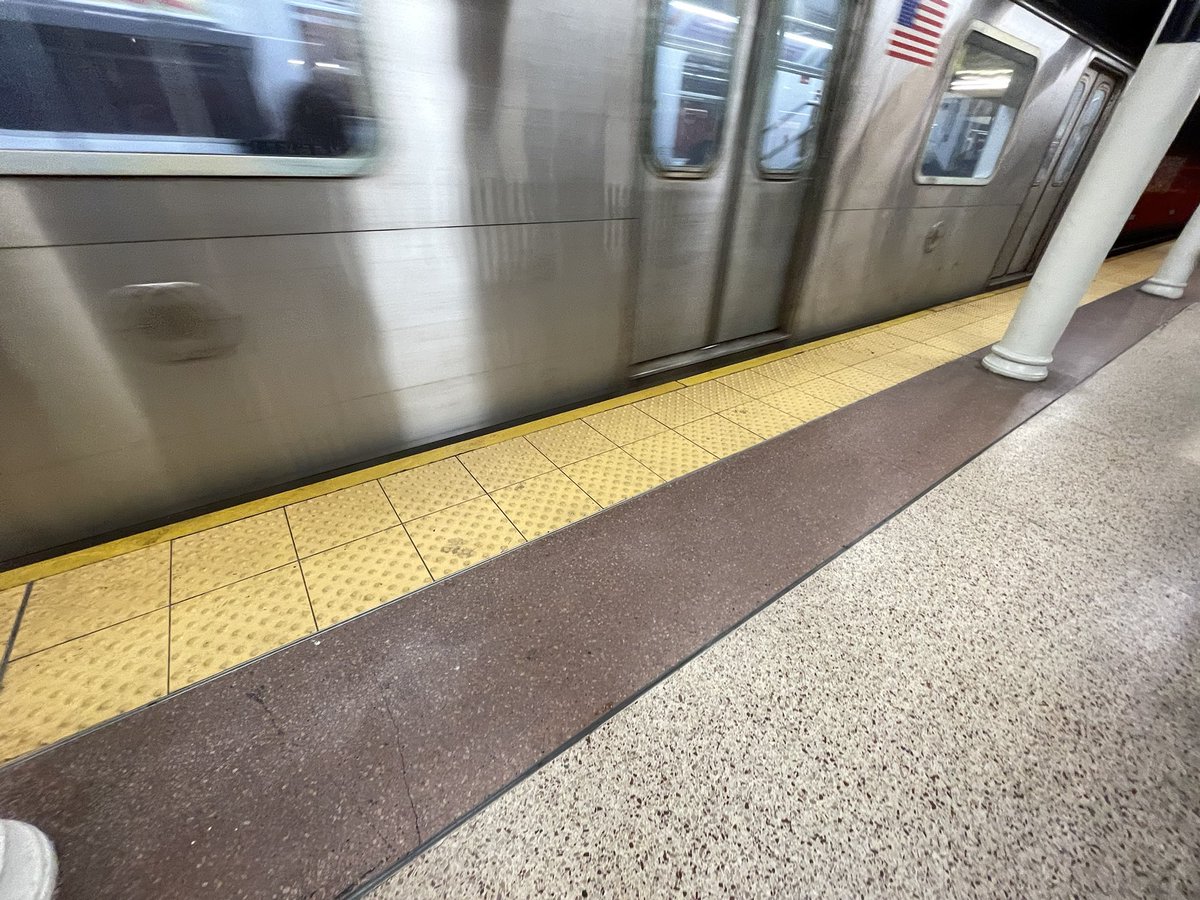 andrewsiff4NY's tweet photo. NEW: @mta to order more than $1B worth of new subway cars — that’s 435 new cars. Including *80* Open Gangway cars (that’ll mean 8 more open gangway TRAINS). The purchase seems to assume that congestion pricing gets underway…..#NBC4NY https://t.co/CuCvozD6sH