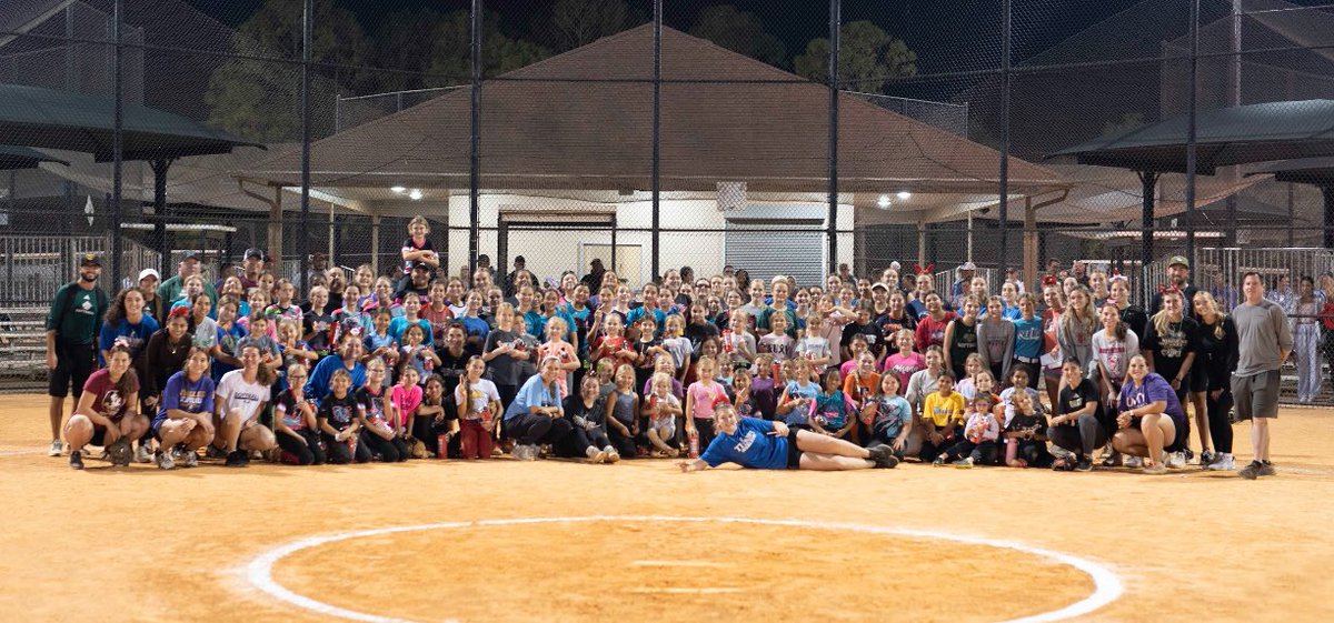 Overwhelmed with how the community stepped up and supported year 4 of the Toys For Tots event! 🎁

Together we such a difference in the community! 

#MoreThanSoftball