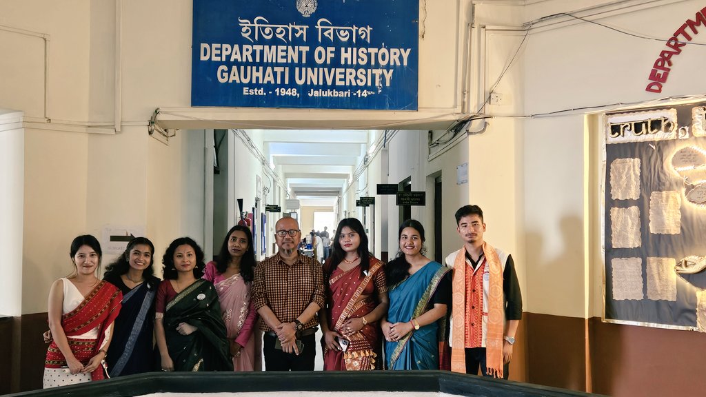 bonti_19's tweet photo. Last days of uni life. Thank you, Gauhati University❤️ for two wonderful years filled with unforgettable memories that I’ll cherish forever. ❤️ https://t.co/6GvZkSW2yL
