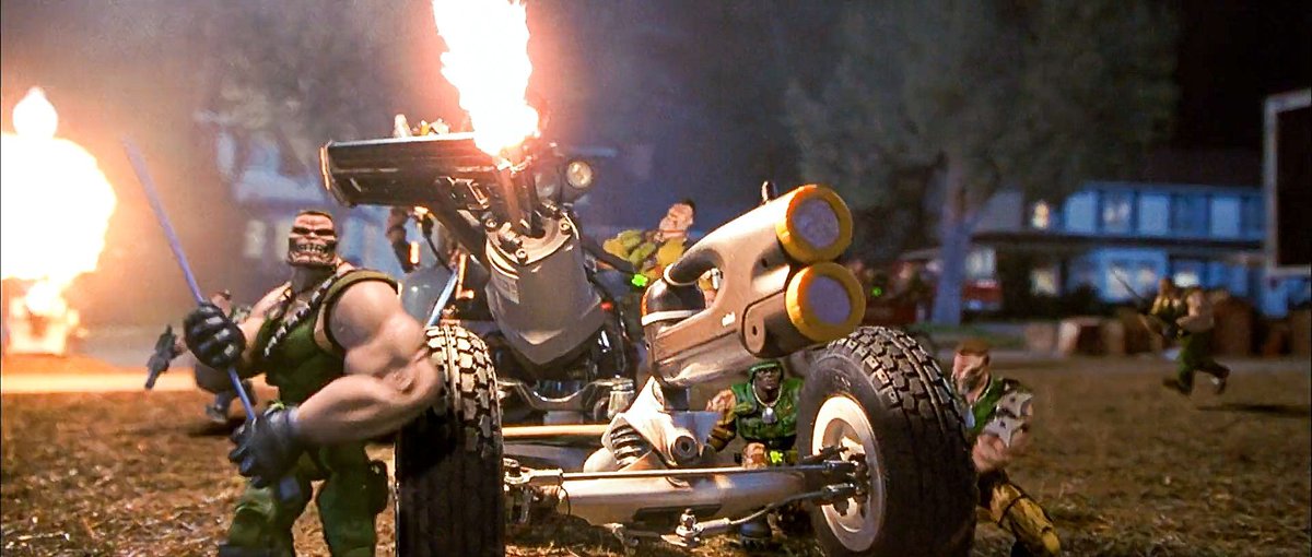 Small Soldiers (1998)