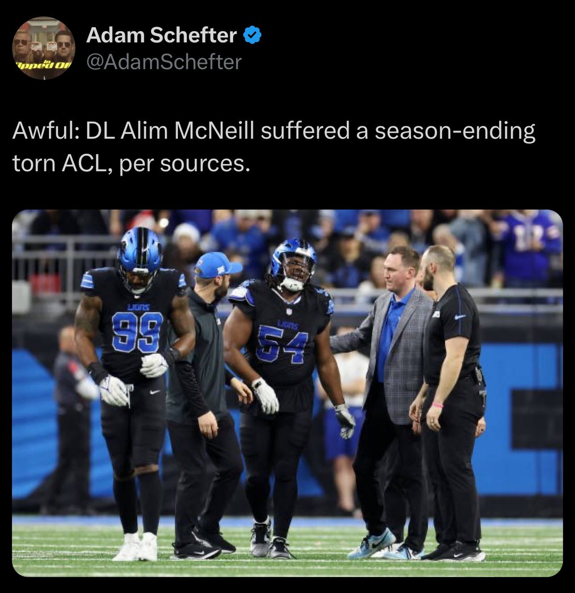 This all happened in 1 hour.

I’m genuinely speechless 💔

#OnePride