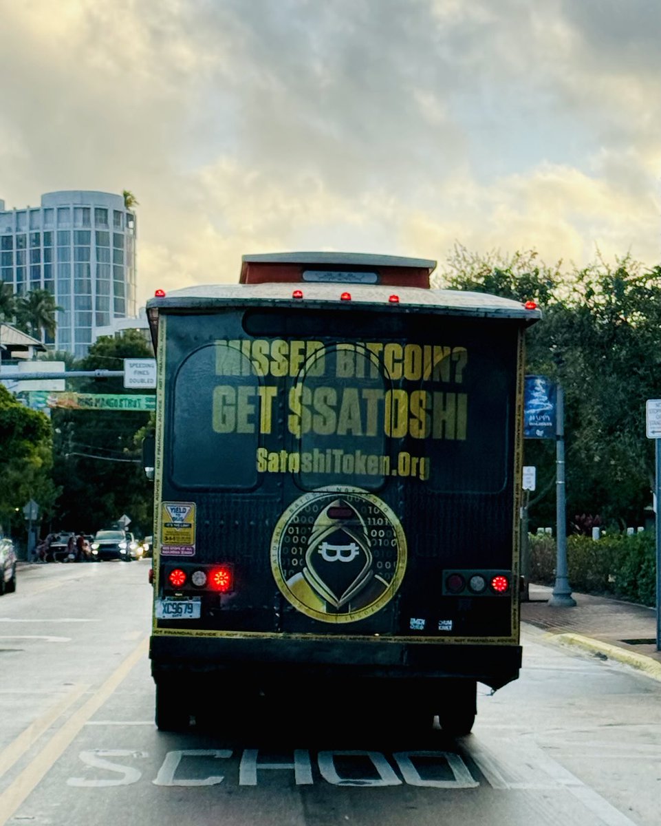 Tapping into FOMO with a bus wrap…
#Miami