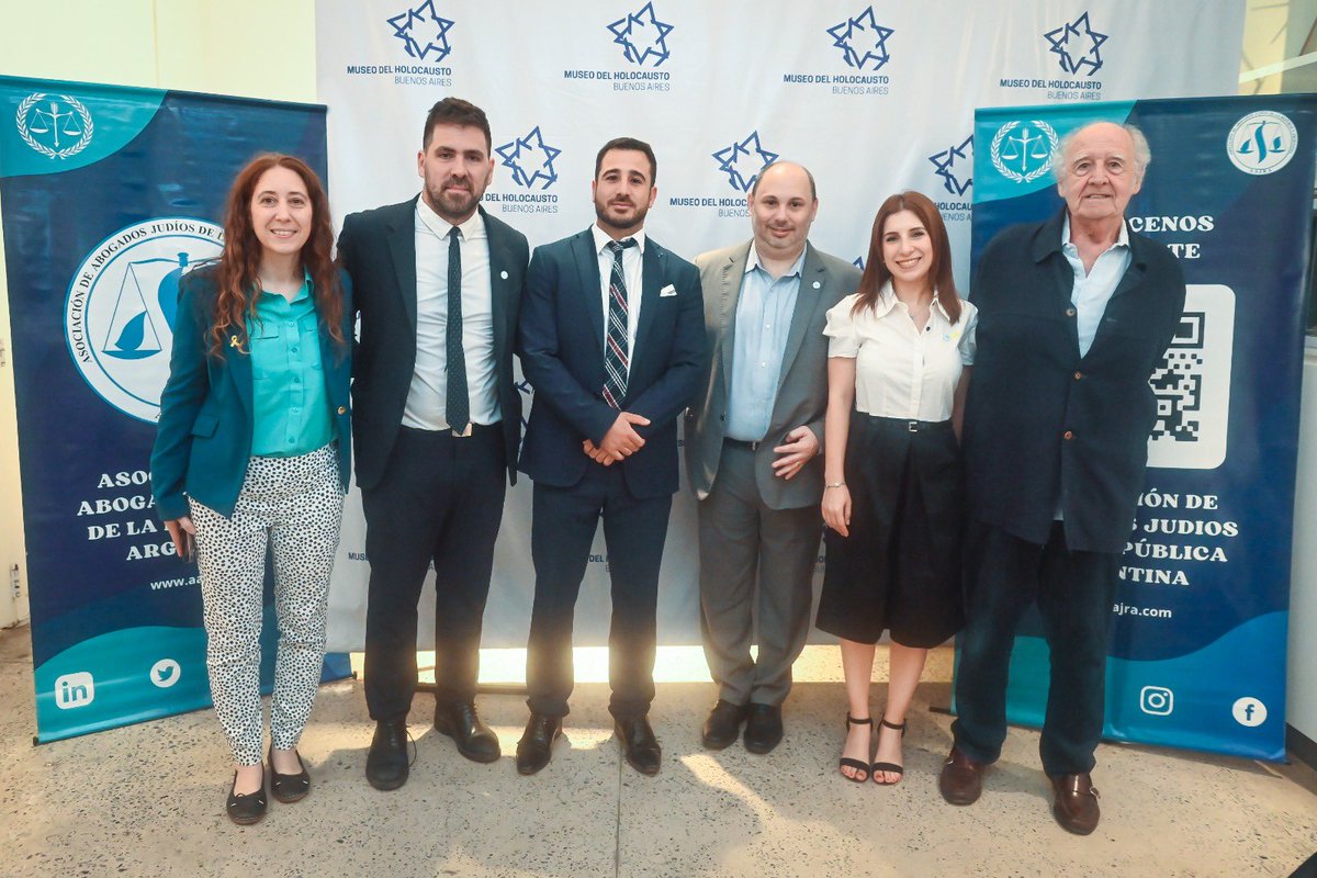 Postal de la participación del Observatorio en la gala de fin de año de la Asociación de Abogados Judíos de la República Argentina (AAJRA) realizado en el Museo del Holocausto de Buenos Aires.