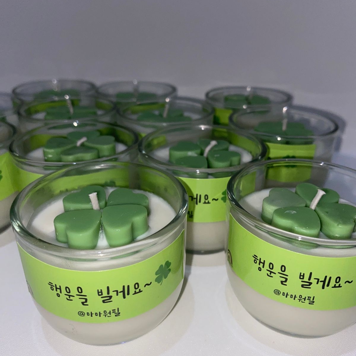 mamawonpil's tweet photo. 🎄𝟐𝟎𝟐𝟒 𝐃𝐀𝐘𝟔 𝐒𝐩𝐞𝐜𝐢𝐚𝐥 𝐂𝐨𝐧𝐜𝐞𝐫𝐭 '𝐓𝐡𝐞 𝐏𝐫𝐞𝐬𝐞𝐧𝐭' 향초 나눔🎄

✨️날짜: 12월 21일 토요일 (DAY2)
✨️수량: 12개
✨️위치: 장소와 시간은 추후 타래로 공지🫶

#데이식스 #ThePresent2024 #DAY6 https://t.co/bP7cQ1uRZq