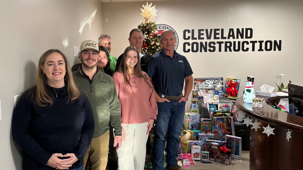 CCI_Contractors's tweet photo. The holiday season is in full swing as our #Charlotte office gathered toys to donate to Toys for Tots of Charlotte Mecklenburg North Carolina. https://t.co/IGKdNoZUJm
#ToysforTots #HolidaySpirit #GivingBack #CommunitySupport #MakeItTrue https://t.co/WGT3NkmwBK