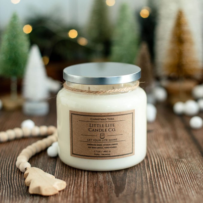 littlelitecand's tweet photo. 🎄✨ 𝖀𝖕𝖈𝖔𝖒𝖎𝖓𝖌 𝖂𝖎𝖓𝖙𝖊𝖗 𝕸𝖆𝖗𝖐𝖊𝖙✨🎄
Little Lite Candle Co will have a booth at the Hoosier Handmade Winter Market this Saturday! 🕯️🎉 https://t.co/V9QveT11ht