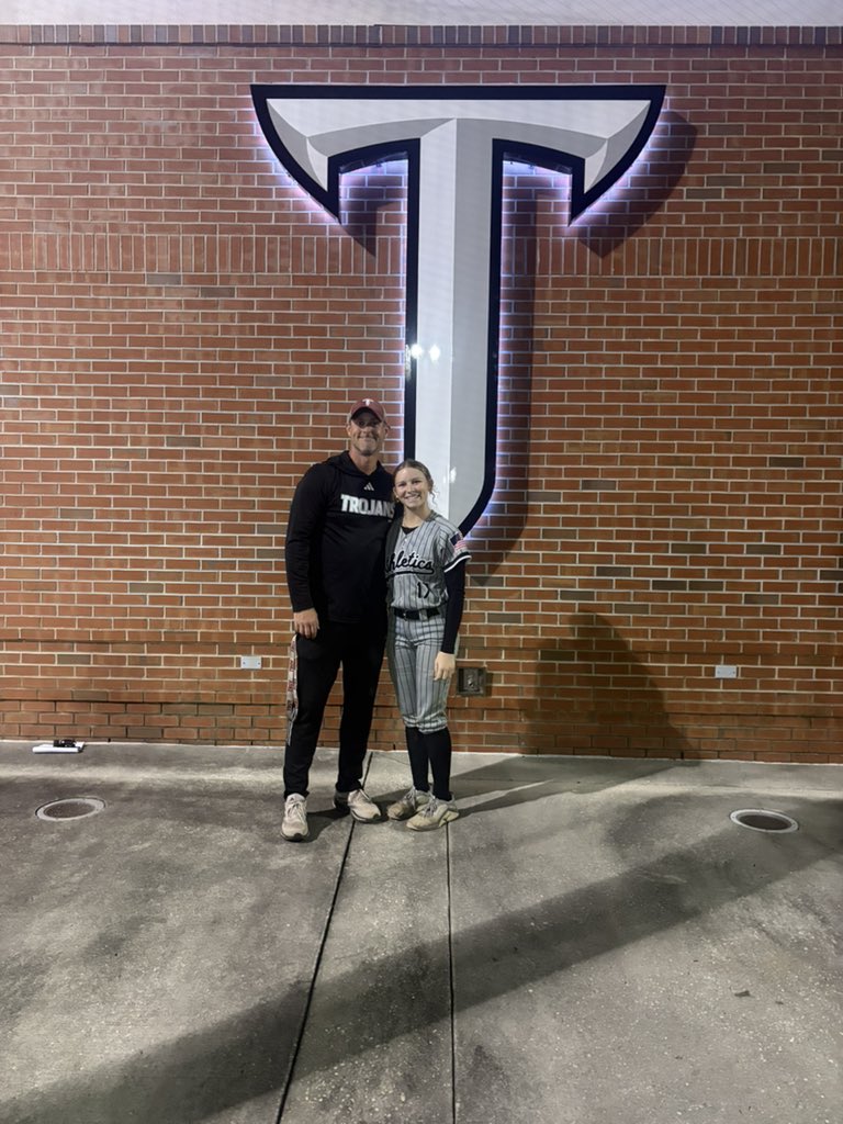 AScapin17's tweet photo. I had so much fun at the @TroyTrojansSB this weekend!
Big thanks to all of the coaches!!!
@e_newellcoach @NateTompkins @CamdenDecker @08SCANATIONAL @BSherSB https://t.co/jaqLaFK5ID