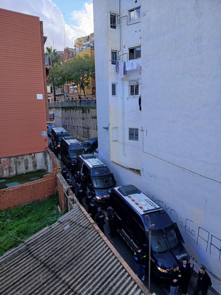 Mossos tweet media