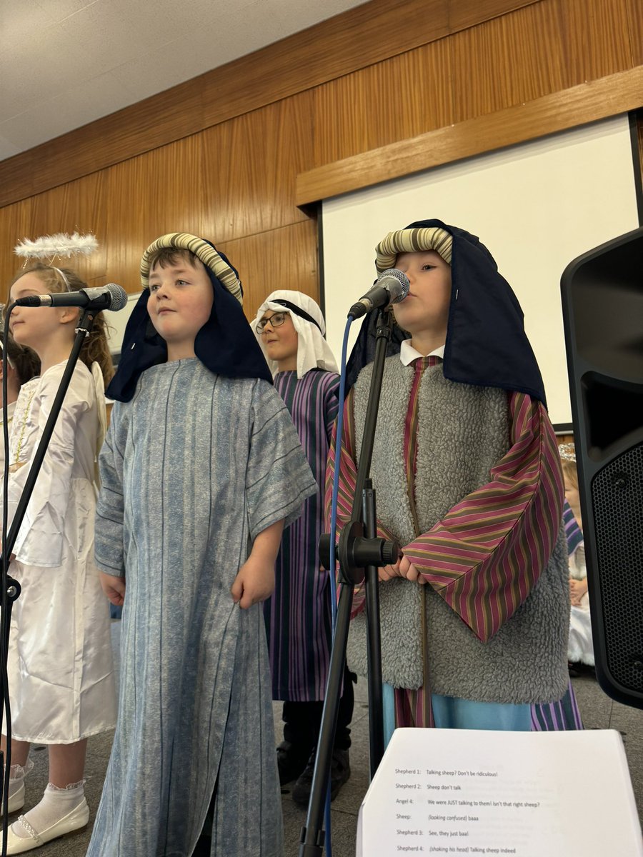 The Beat Box (@the__beatbox) on Twitter photo I’m not sure I have the words to explain just how fab this nativity was this afternoon. Every single child put their heart and soul into those songs, and every line was remembered and delivered perfectly .
Well don’t <a href="/FoulfordPS/">Foulford PS</a> P3, you are ALL stars ⭐️ I’m not sure I have the words to explain just how fab this nativity was this afternoon. Every single child put their heart and soul into those songs, and every line was remembered and delivered perfectly .
Well don’t <a href="/FoulfordPS/">Foulford PS</a> P3, you are ALL stars ⭐️