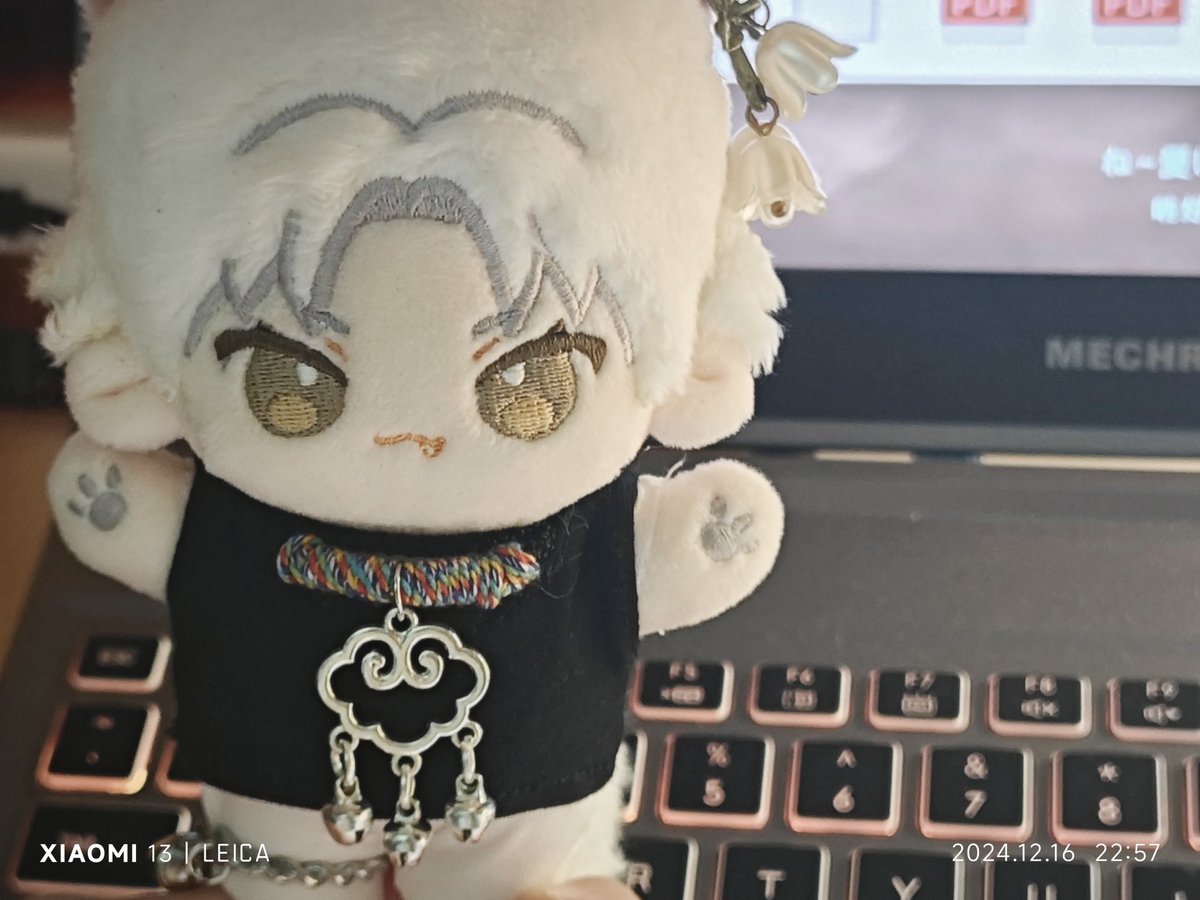 ascsherl's tweet photo. 萌物啊......
能买到这个真的是太幸福了.......
#thancred https://t.co/ldNt19mXfD
