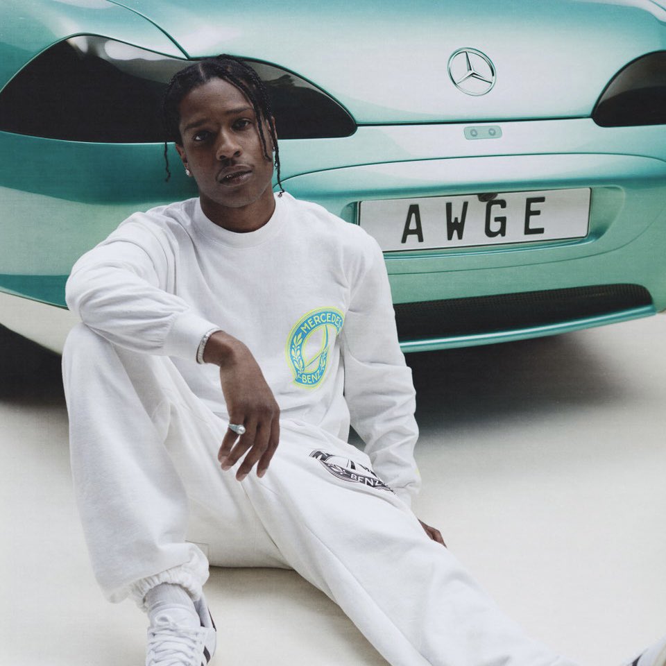 corefansHQ's tweet photo. A$AP Rocky x Mercedes-Benz (2022)

🧵 https://t.co/QQsGI1f2gB