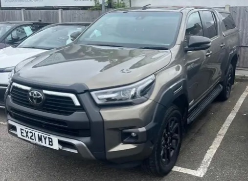 essex_crime's tweet photo. ❌Bronze Toyota Hilux
❌#Stolen from Basildon 
❌Vehicle Registration Number: EX21 MYB
❌Crime Reference Number: 42/188228/24

@EP_SVIU https://t.co/zN1xfnUB7V