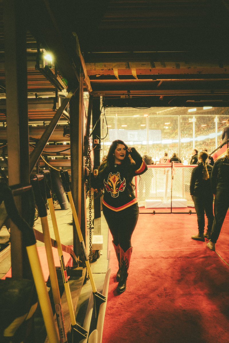 Michela Sheedy (@michelasheedy) on Twitter photo Grateful this season✨FLAMES TICKET GIVEAWAY🔥🖤
Giving away two tickets in section 103 to see the <a href="/NHLFlames/">Calgary Flames</a> vs. <a href="/Canucks/">Vancouver Canucks</a> on New Years Eve 🔥🏒
• LIKE this post
• FOLLOW ME
• TAG a friends below
• RETWEET
You can also enter on my IG. Winner announced Dec 24th! Grateful this season✨FLAMES TICKET GIVEAWAY🔥🖤
Giving away two tickets in section 103 to see the <a href="/NHLFlames/">Calgary Flames</a> vs. <a href="/Canucks/">Vancouver Canucks</a> on New Years Eve 🔥🏒
• LIKE this post
• FOLLOW ME
• TAG a friends below
• RETWEET
You can also enter on my IG. Winner announced Dec 24th!
