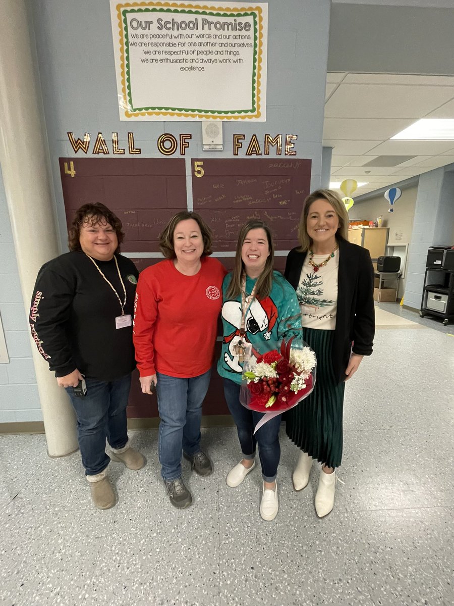 Andrea Palmisano (@mspalmisano) on Twitter photo Celebrating our Teacher of the Year <a href="/TeamDundalkES/">TeamDundalkES</a> Lauren Roeder. She is extremely deserving of this due to her dedication, compassion and hardworking for the DES community. @JenPilarski <a href="/BaltCoPS/">Baltimore County Public Schools</a> Celebrating our Teacher of the Year <a href="/TeamDundalkES/">TeamDundalkES</a> Lauren Roeder. She is extremely deserving of this due to her dedication, compassion and hardworking for the DES community. @JenPilarski <a href="/BaltCoPS/">Baltimore County Public Schools</a>