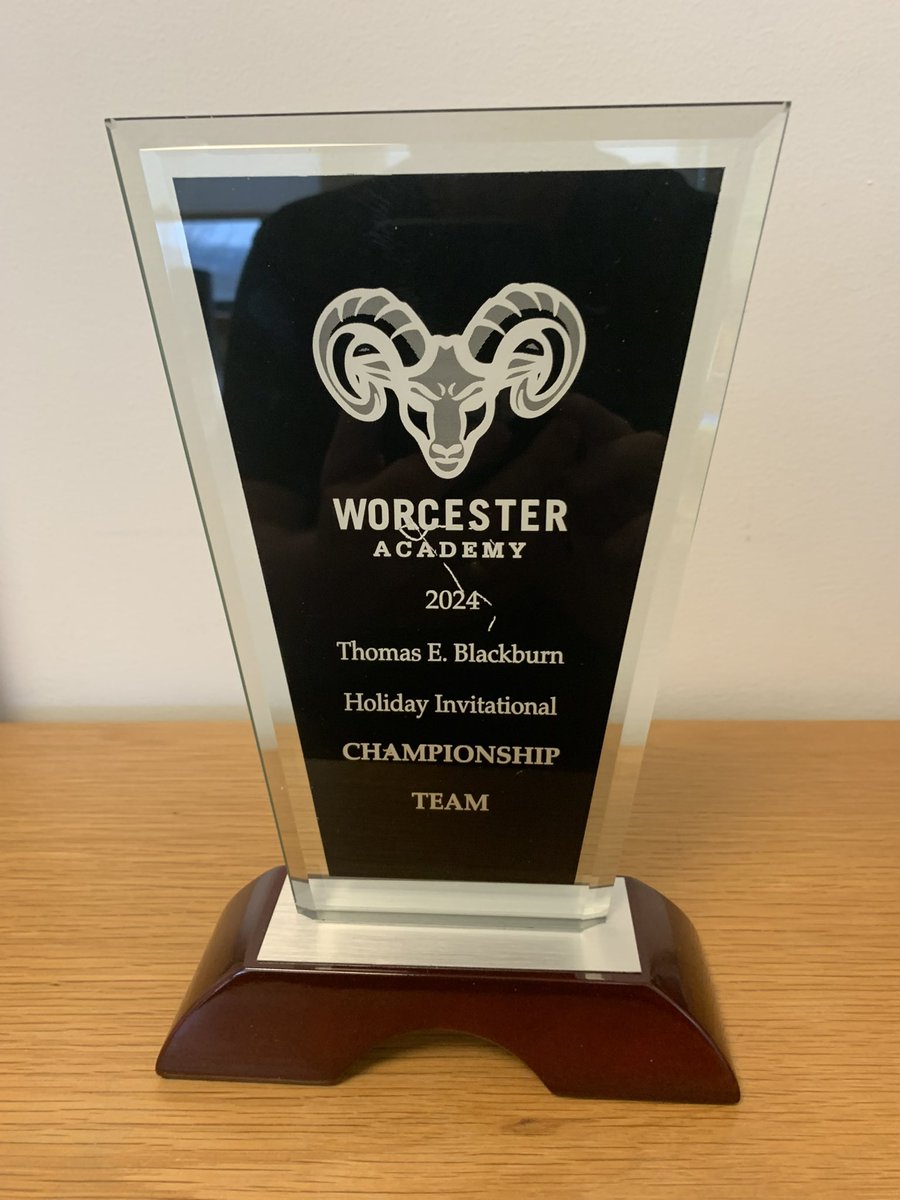 Blackburn Champs!! 

Tilton - 89 Worcester - 86
<a href="/antvick13/">Anthony Vick III</a> named Tournament MVP with 21 in the championship!

<a href="/EnzoBoudo/">Enzo Boudouma</a> named to the All Tournament team had 36 and 13 in the finals! 

Tomasso and <a href="/Nafees_JZ/">Nafees Padgett</a> with big time double doubles!

Great day to be a Ram! 
<a href="/TiltonSchoolRam/">Tilton School Rams</a>