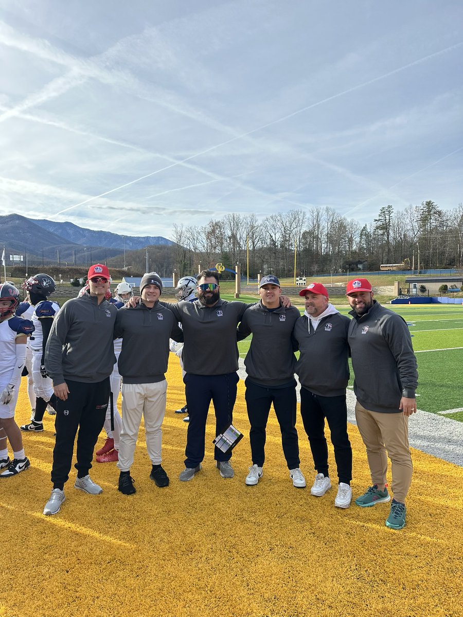 Mason Goodman (@coachgoodman53) on Twitter photo 33 guys from multiple states across the country all coming together to play the game of football all! Incredible weekend getting to Coach these young men. Thankful for <a href="/GatlinburgBowl/">Gatlinburg All American Series</a> and the experience and opportunities it provides. Can’t wait for next year! 33 guys from multiple states across the country all coming together to play the game of football all! Incredible weekend getting to Coach these young men. Thankful for <a href="/GatlinburgBowl/">Gatlinburg All American Series</a> and the experience and opportunities it provides. Can’t wait for next year!