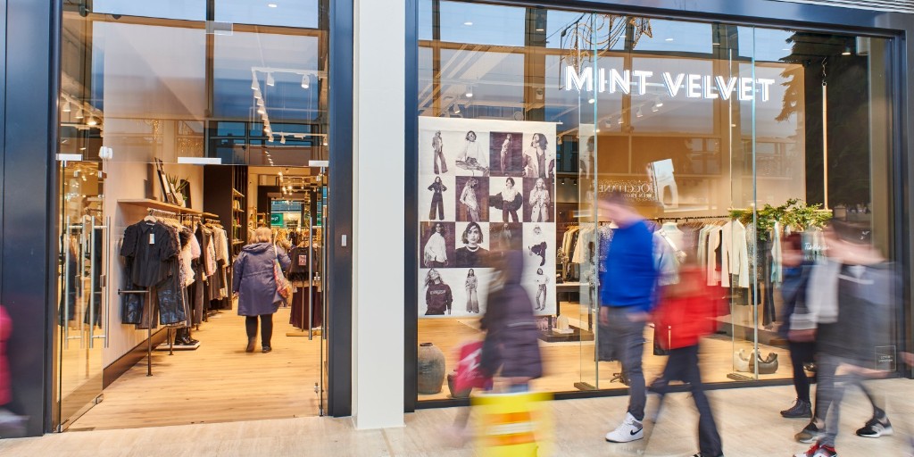 Reminder of Opening Hours over the Festive Period✨

Monday to Friday: 9am - 9pm
Saturday: 9am - 7pm
Sunday: 11am - 5pm

🎄Monday 23rd Dec: 9am - 9pm
🎄Tuesday 24th Dec: 9am - 6pm
🎄Wednesday 25th Dec: Closed
🎄Thursday 26th Dec: 9am - 6pm

ow.ly/YkhT50UrRzG